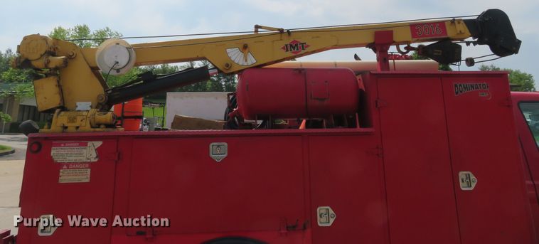 image for item DM7386 2002 Ford F550 Super Duty  utility / service truck