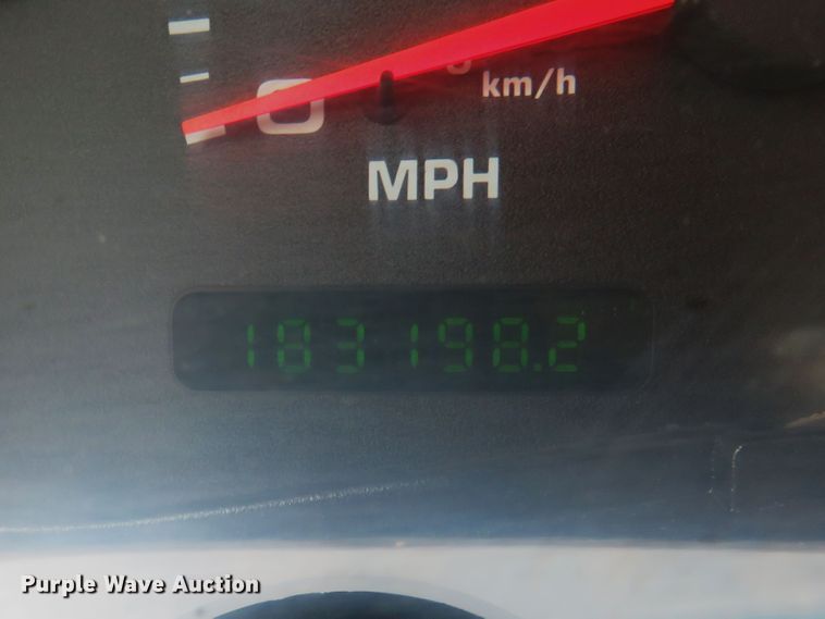 image for item DM7386 2002 Ford F550 Super Duty  utility / service truck