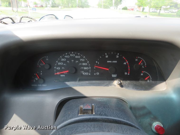 image for item DM7386 2002 Ford F550 Super Duty  utility / service truck