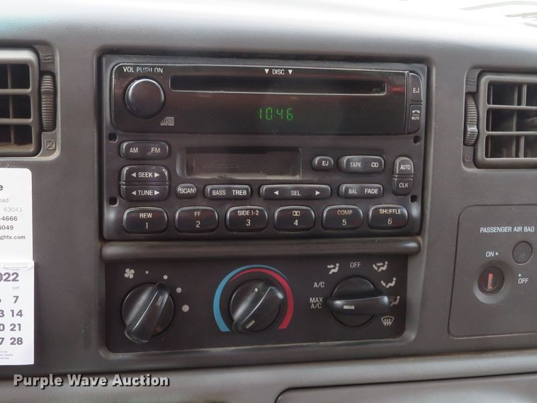 image for item DM7386 2002 Ford F550 Super Duty  utility / service truck