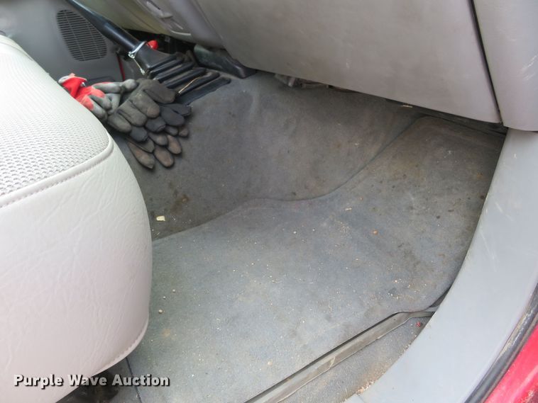 image for item DM7386 2002 Ford F550 Super Duty  utility / service truck