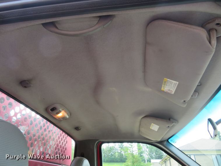 image for item DM7386 2002 Ford F550 Super Duty  utility / service truck