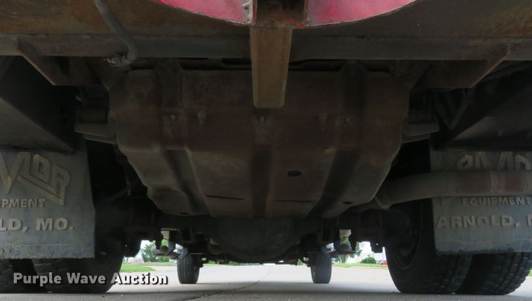 image for item DM7386 2002 Ford F550 Super Duty  utility / service truck