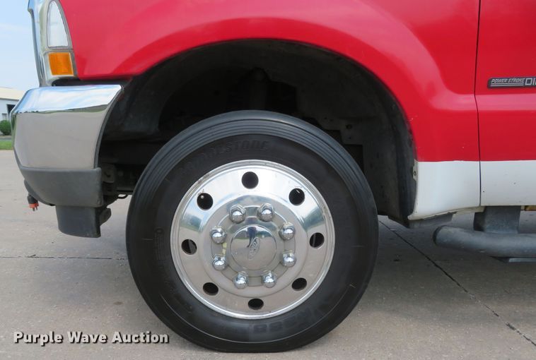 image for item DM7386 2002 Ford F550 Super Duty  utility / service truck
