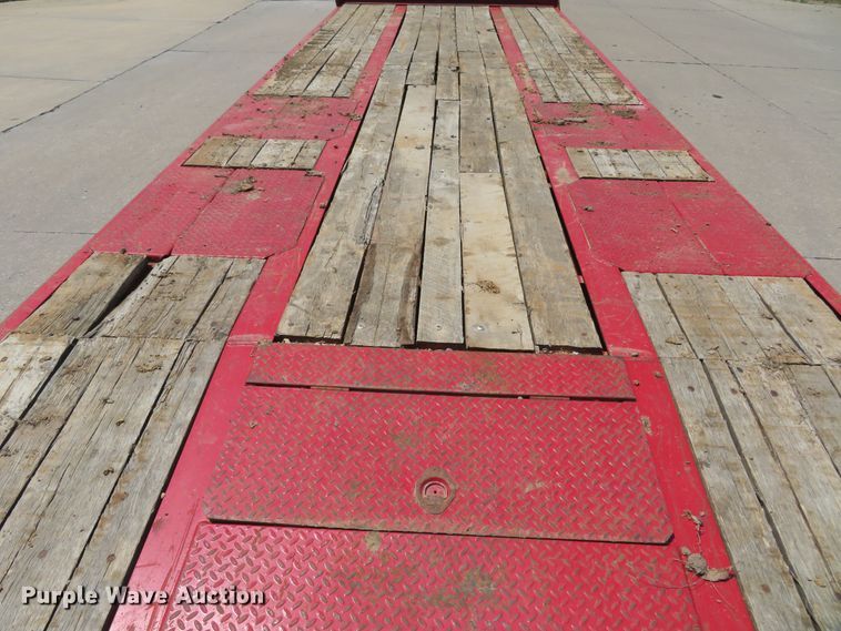 image for item DM7387 2017 Eager Beaver 20XPT  equipment trailer