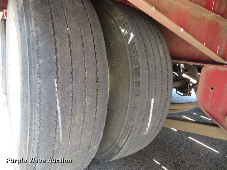 image for item DM7387 2017 Eager Beaver 20XPT  equipment trailer