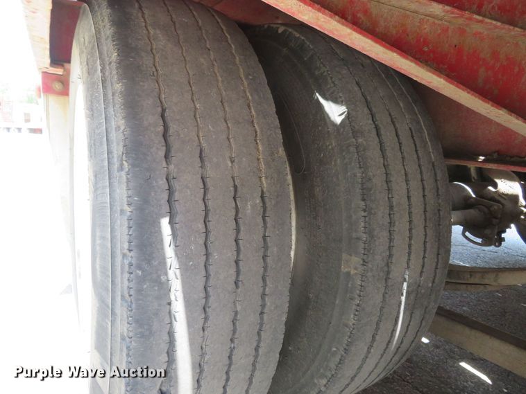 image for item DM7387 2017 Eager Beaver 20XPT  equipment trailer