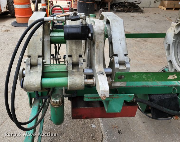 image for item DM7403 McElroy 1855601  pipe fusion machine