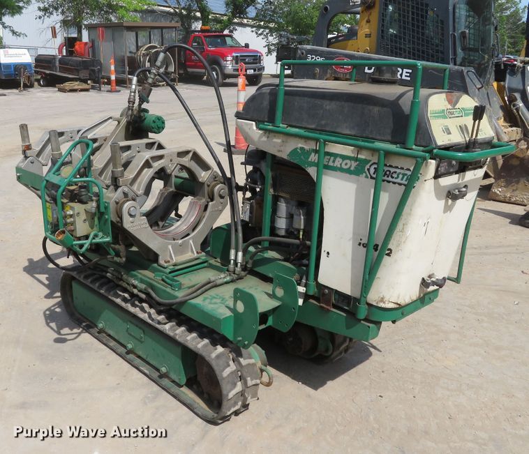 image for item DM7404 McElroy TracStar 412  poly pipe fusion machine