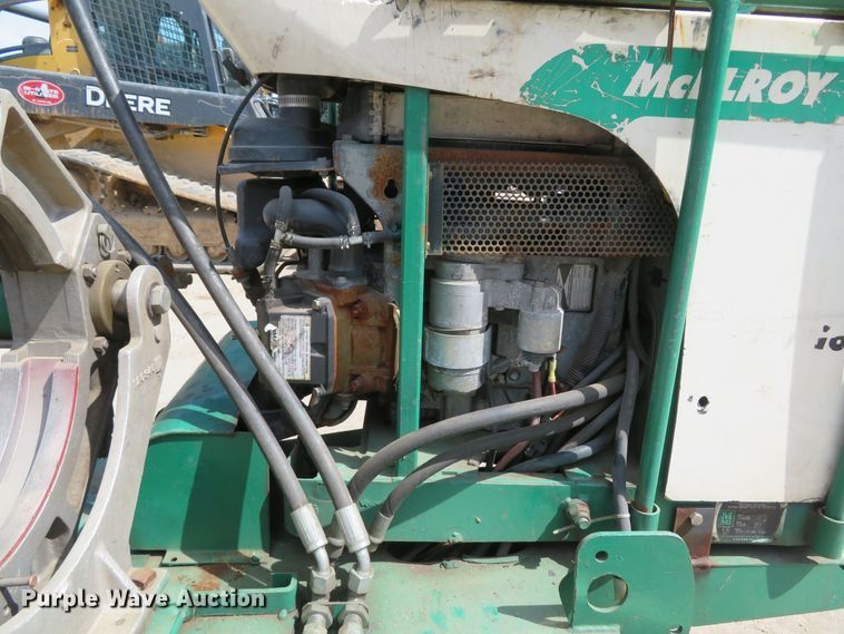 image for item DM7404 McElroy TracStar 412  poly pipe fusion machine