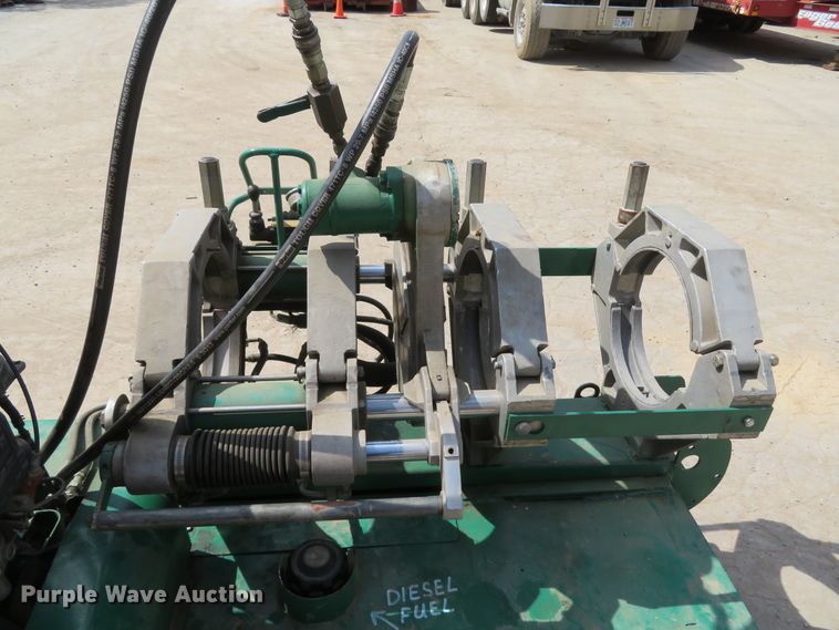 image for item DM7404 McElroy TracStar 412  poly pipe fusion machine