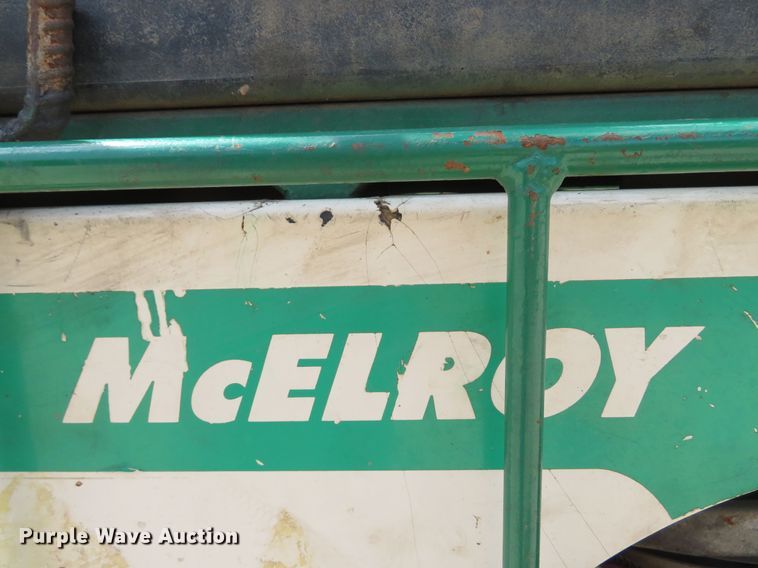 image for item DM7404 McElroy TracStar 412  poly pipe fusion machine