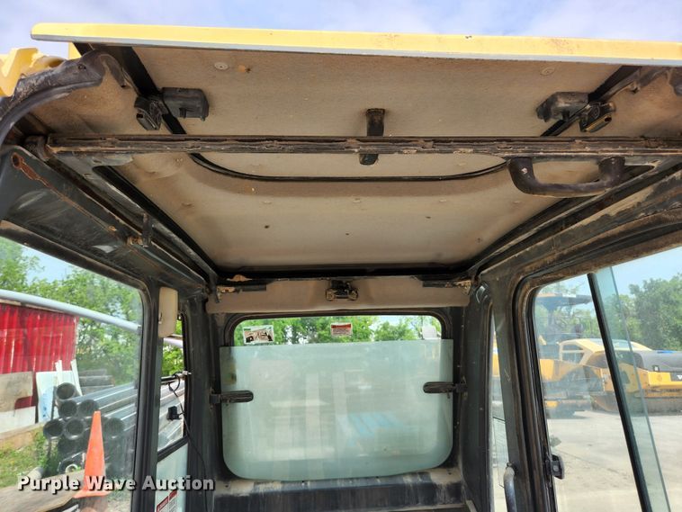 image for item DM7412 Komatsu  excavator cab