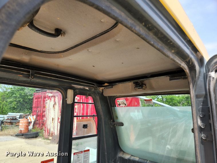 image for item DM7412 Komatsu  excavator cab