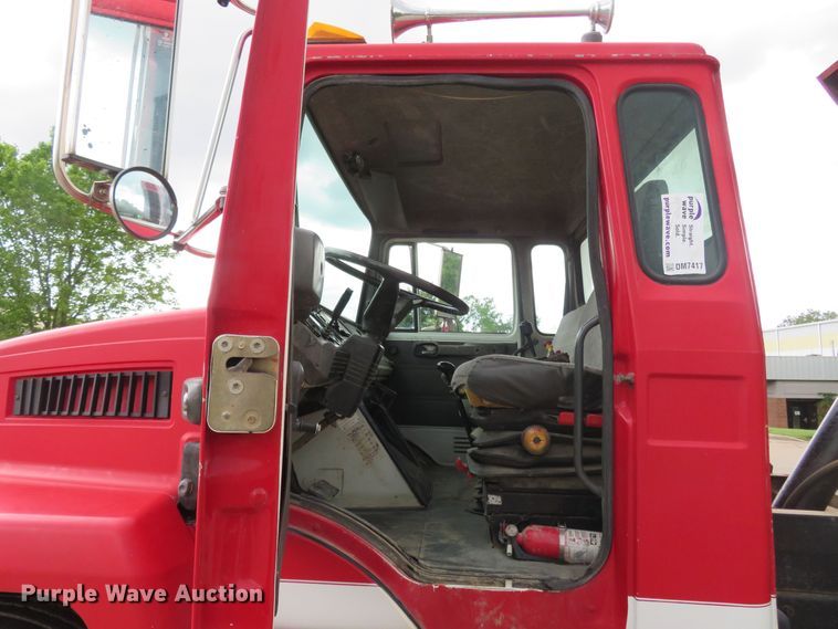 image for item DM7417 1994 Mack CS200P  dump truck