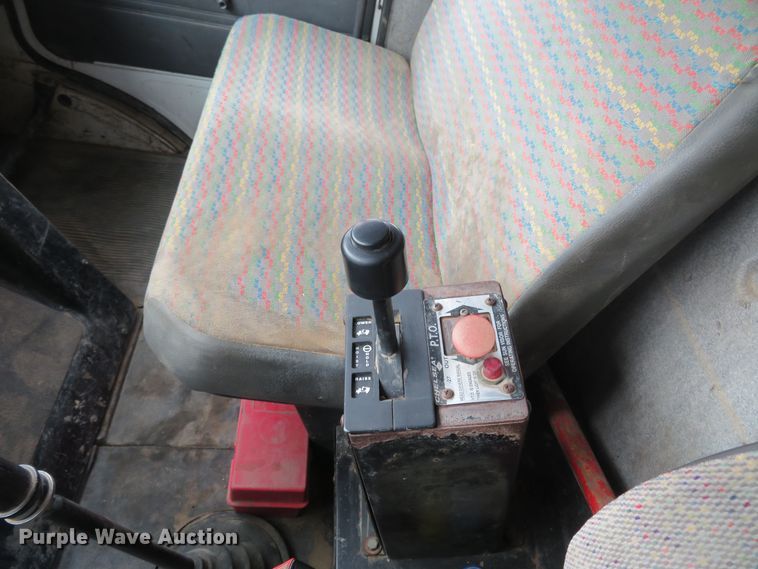 image for item DM7417 1994 Mack CS200P  dump truck