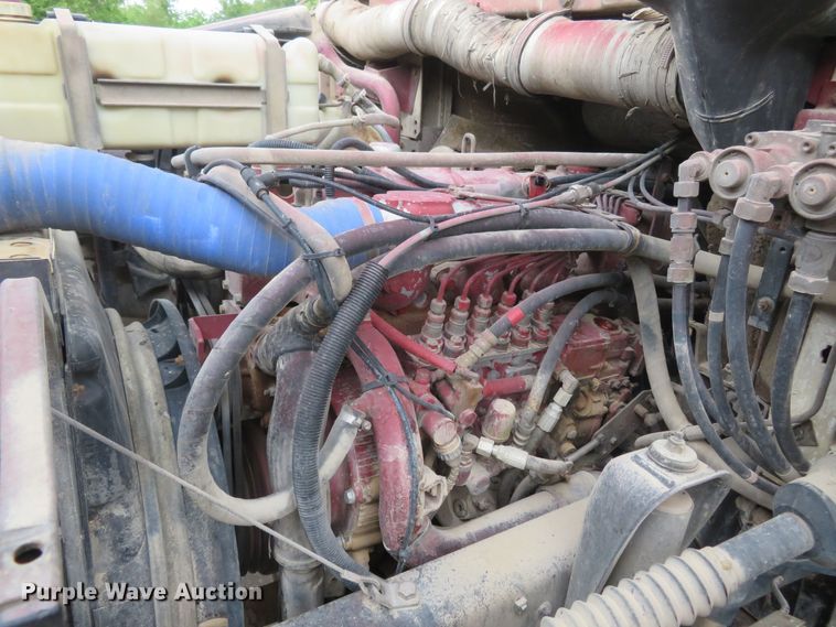 image for item DM7417 1994 Mack CS200P  dump truck