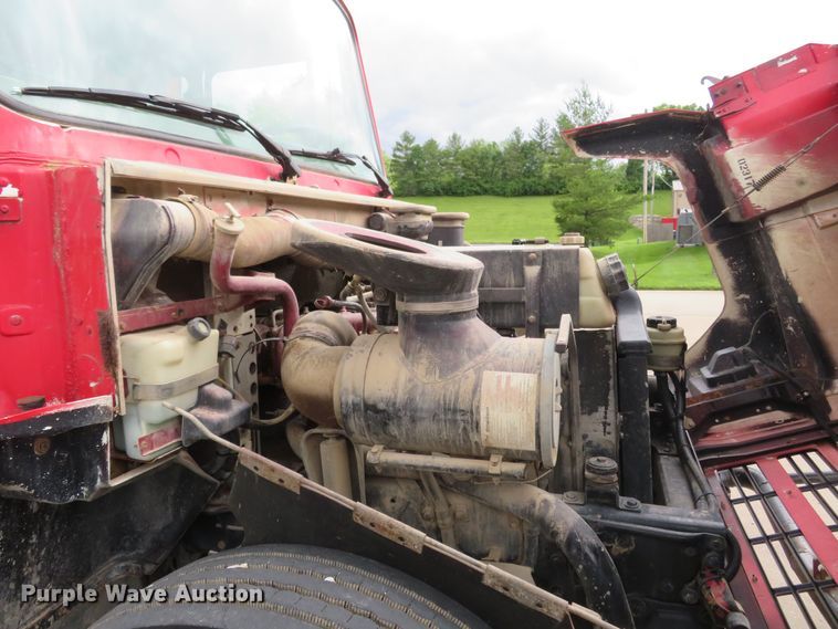 image for item DM7417 1994 Mack CS200P  dump truck