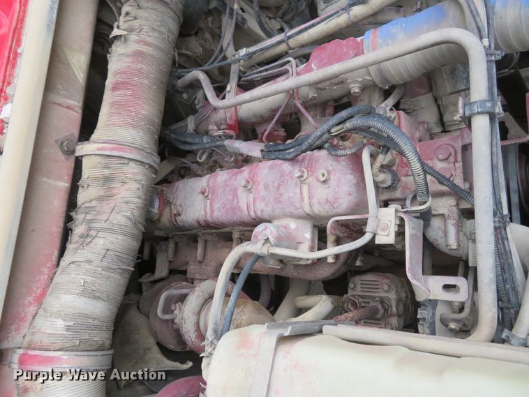 image for item DM7417 1994 Mack CS200P  dump truck