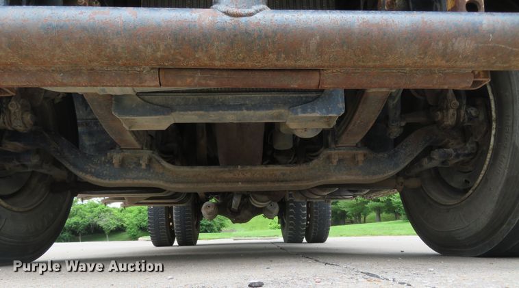 image for item DM7417 1994 Mack CS200P  dump truck