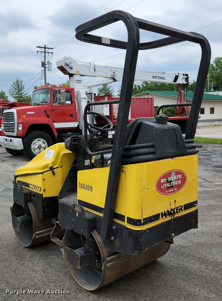 image for item DM7419 2001 Wacker RD11A  double drum vibratory roller