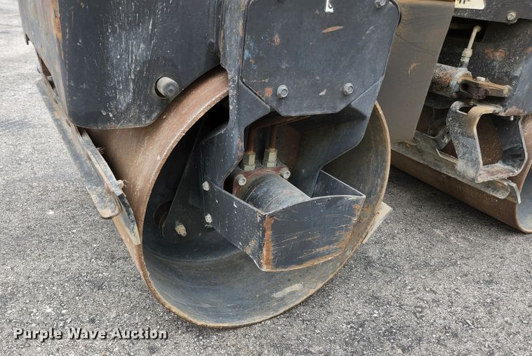 image for item DM7419 2001 Wacker RD11A  double drum vibratory roller