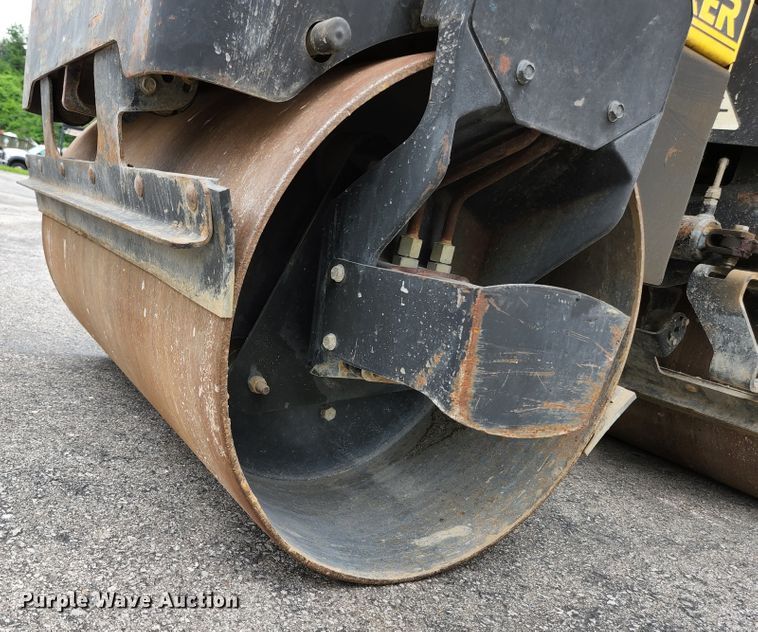 image for item DM7419 2001 Wacker RD11A  double drum vibratory roller
