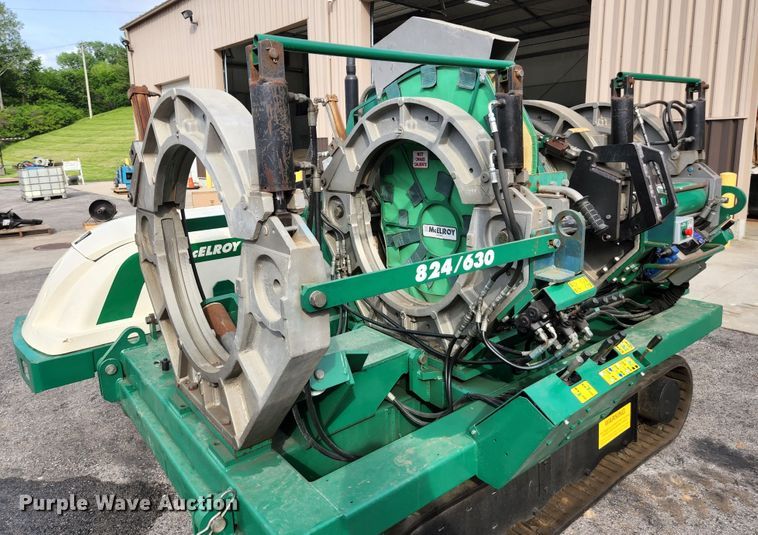 image for item DM7420 2008 McElroy TracStar 630  pipe fusion machine