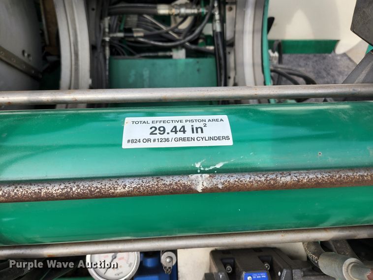 image for item DM7420 2008 McElroy TracStar 630  pipe fusion machine