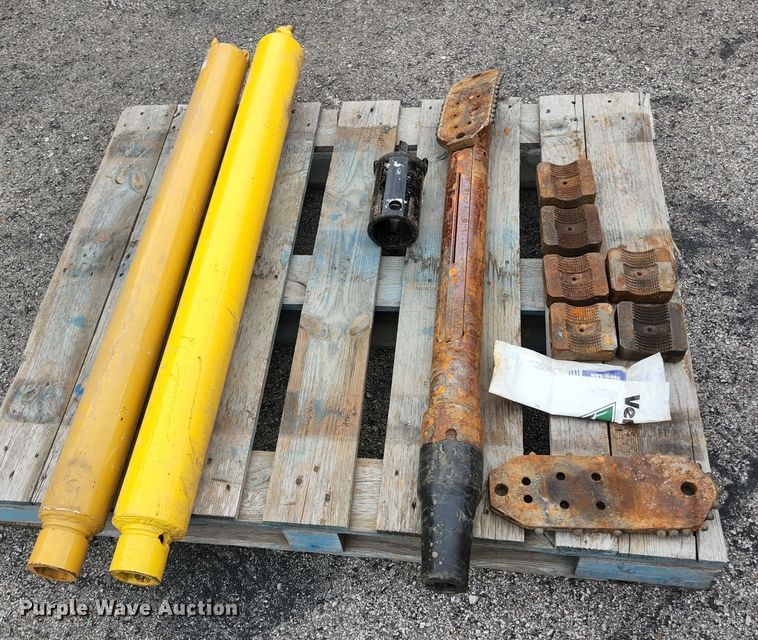 image for item DM7421 2014 Vermeer D36X50 Series II  directional boring unit