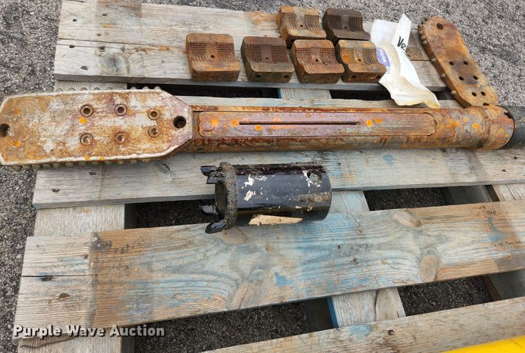 image for item DM7421 2014 Vermeer D36X50 Series II  directional boring unit