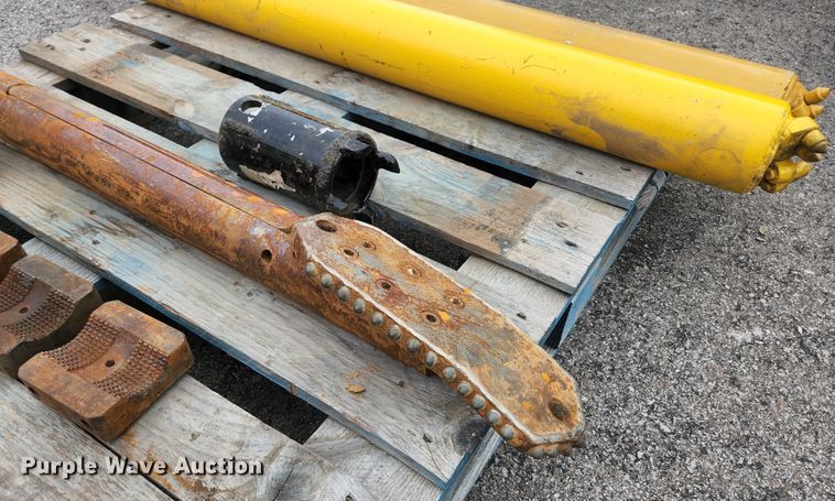 image for item DM7421 2014 Vermeer D36X50 Series II  directional boring unit