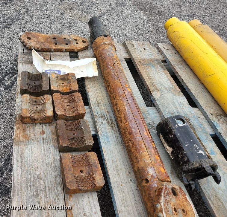 image for item DM7421 2014 Vermeer D36X50 Series II  directional boring unit