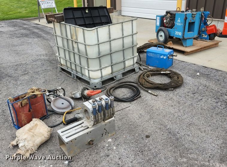 image for item DM7433 TT Technology  lateral pipe bursting system