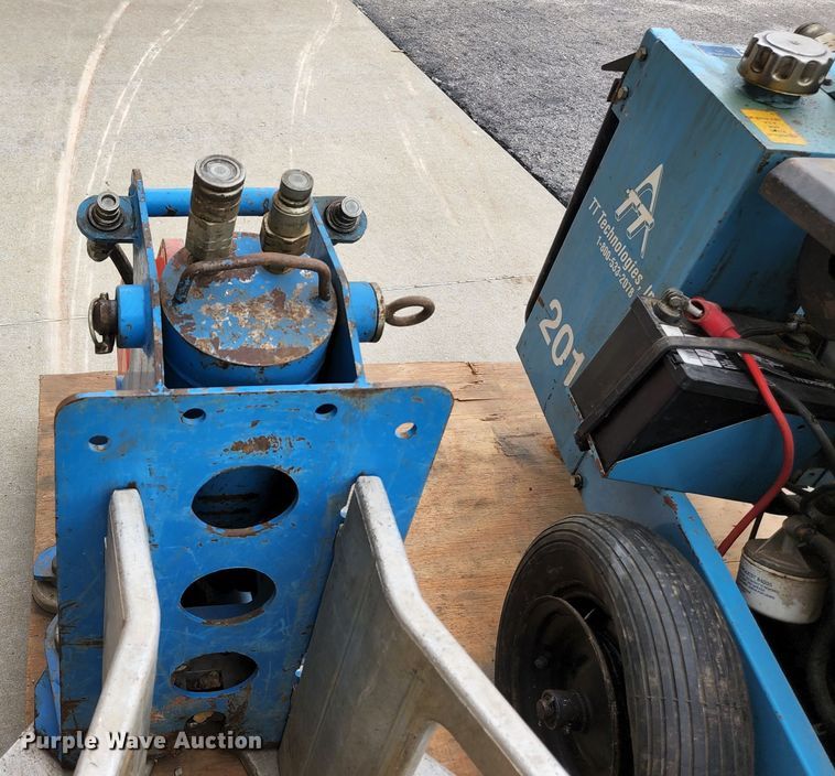 image for item DM7433 TT Technology  lateral pipe bursting system