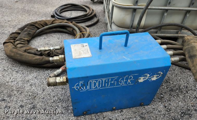 image for item DM7433 TT Technology  lateral pipe bursting system