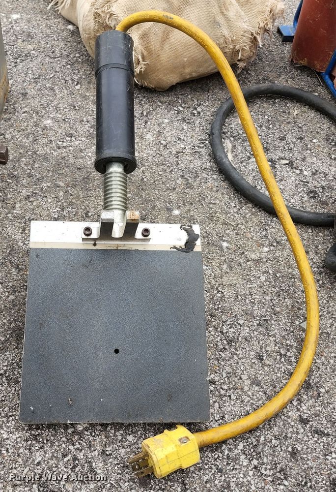 image for item DM7433 TT Technology  lateral pipe bursting system