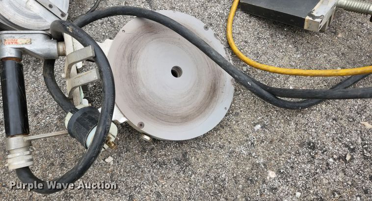 image for item DM7433 TT Technology  lateral pipe bursting system