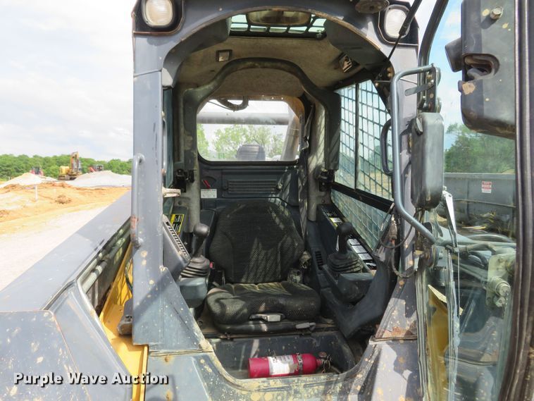 image for item DM7441 2013 John Deere 329E  tracked skid steer loader