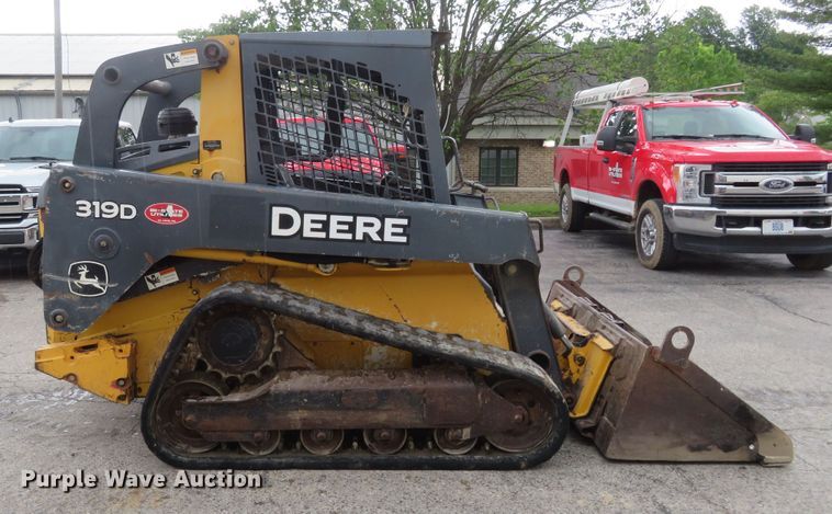 image for item DM7442 2010 John Deere 319D  tracked skid steer loader