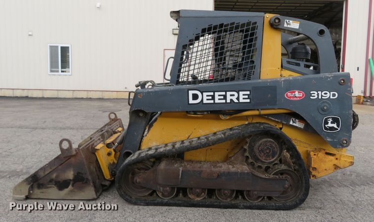 image for item DM7442 2010 John Deere 319D  tracked skid steer loader