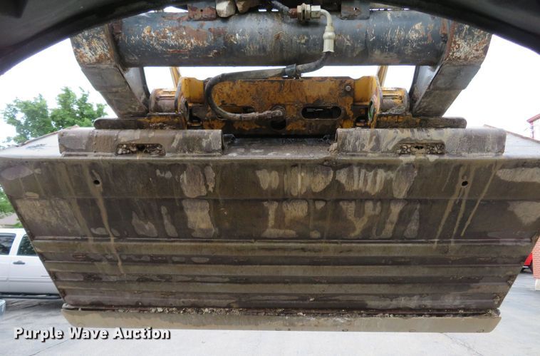 image for item DM7442 2010 John Deere 319D  tracked skid steer loader