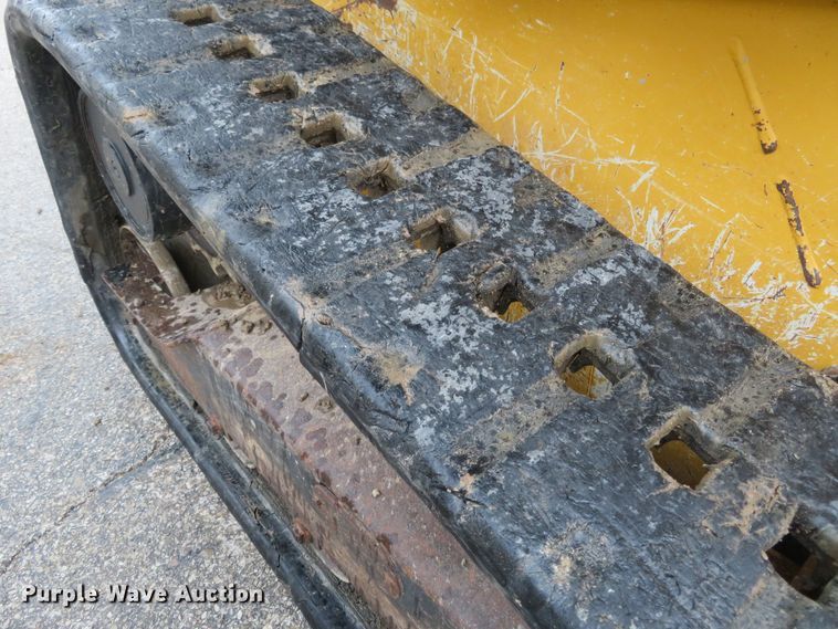 image for item DM7442 2010 John Deere 319D  tracked skid steer loader