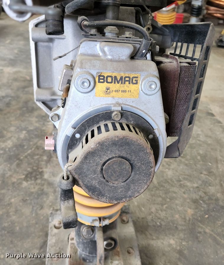 image for item DM7450 1998 Bomag BT60  plate compactor