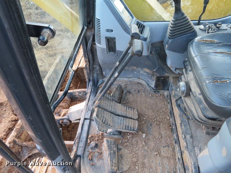 image for item DM7459 2006 Komatsu PC78US-6  excavator