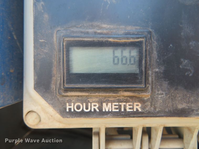 image for item DM7463 2011 Kenworth T800  sewer jetter truck