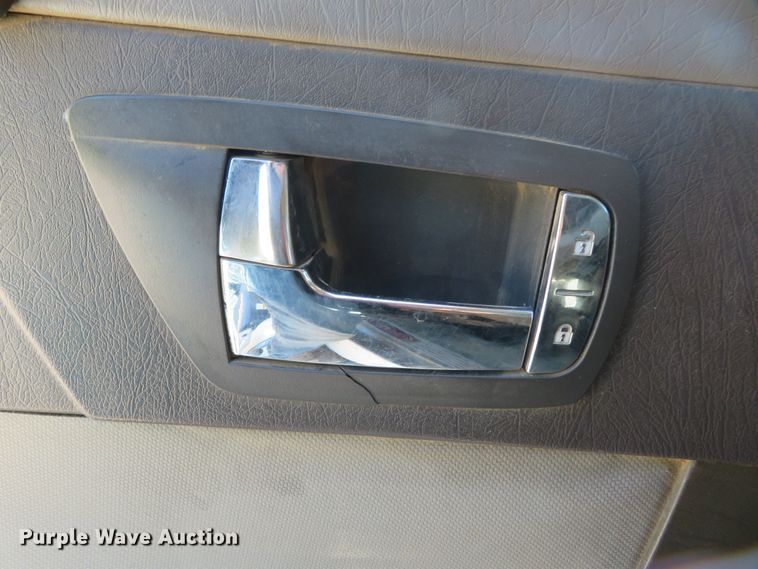 image for item DM7463 2011 Kenworth T800  sewer jetter truck