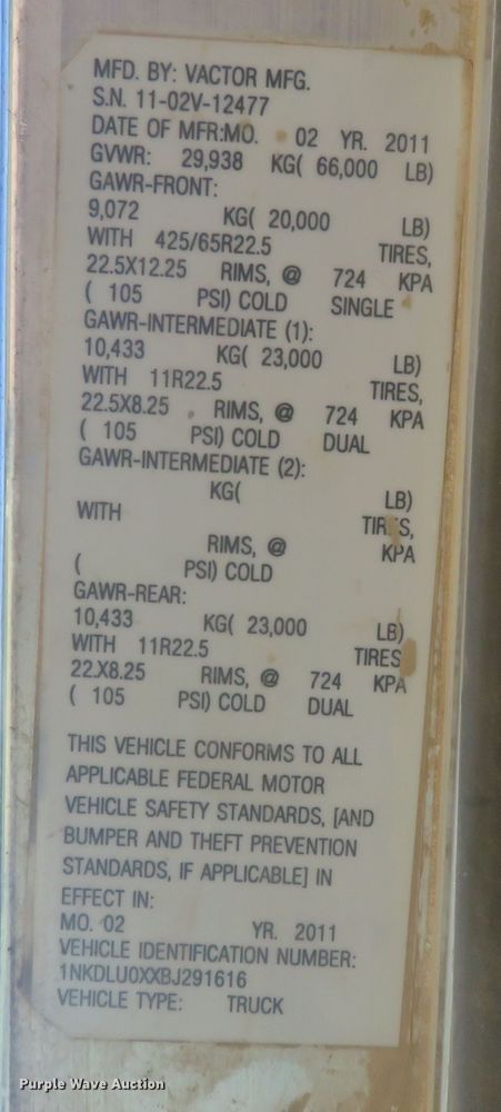 image for item DM7463 2011 Kenworth T800  sewer jetter truck