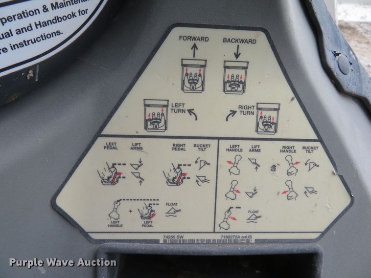 image for item DM7475 2015 Bobcat S570  skid steer loader