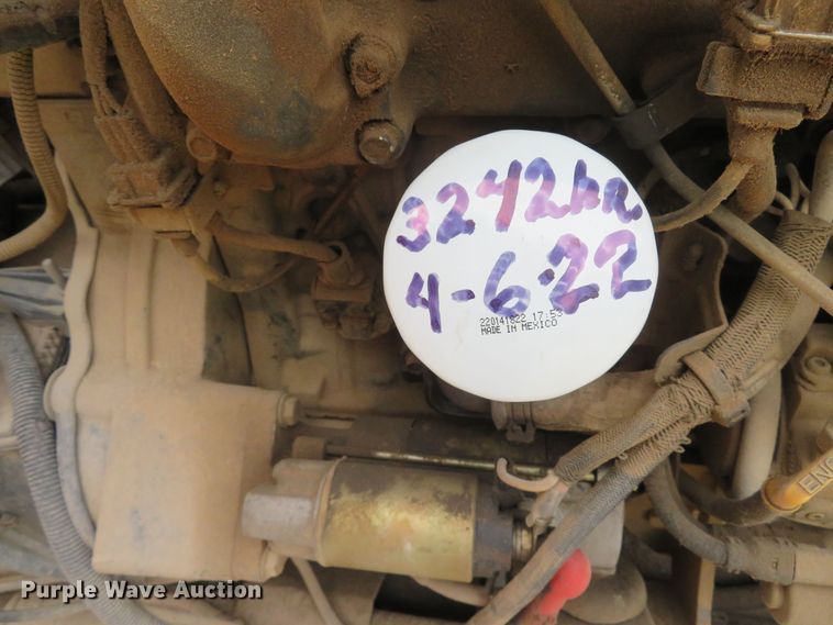 image for item DM7475 2015 Bobcat S570  skid steer loader